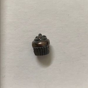 Pandora cupcake charm